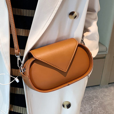 Retro Colors New Arrivals Fashionable Crossbody Bag for Women Niche Design Influencer-Style Crossbody Square-Shaped Bags