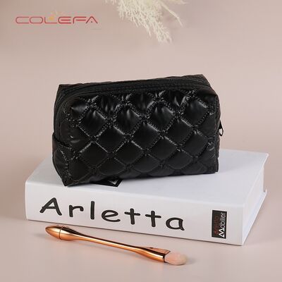 Colefa 2026 New Customizable New Polyester Waterproof Fall/Winter Embroidered Diamond-Quilted Cosmetic Bag Fashion Creative Candy-Colored Bags
